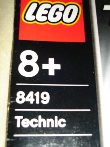 8419_00.jpg