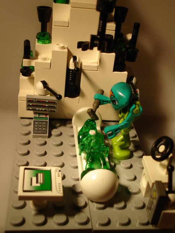 aliencloning_04.jpg