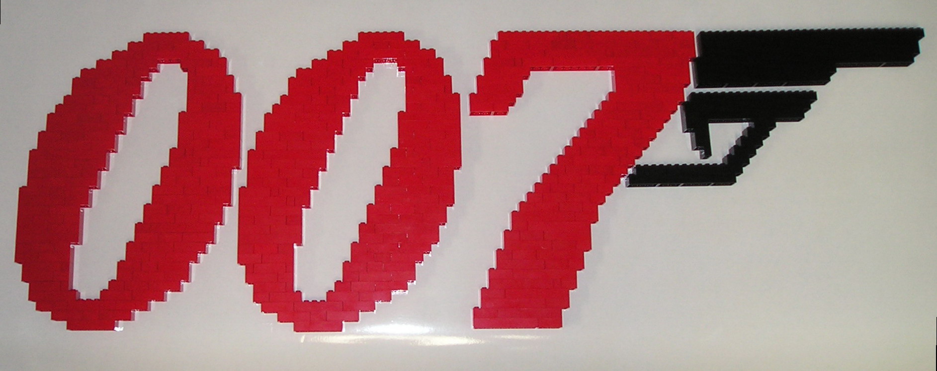 lego_007_logo_01.jpg