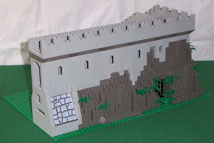 32x48_cliffcornerwall_03.jpg