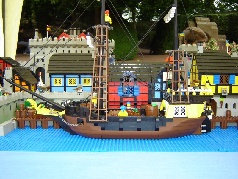 04_castle.jpg