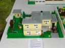 1_01_houses.jpg