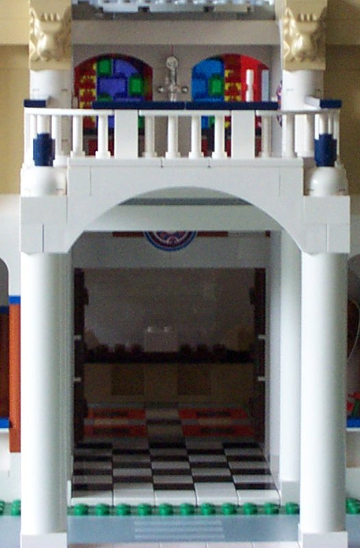 entrance_01.jpg