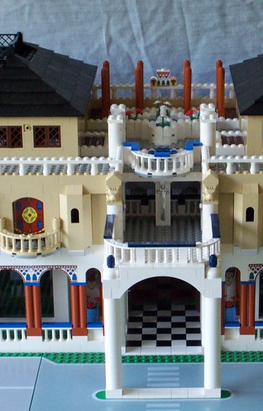 entrance_02.jpg