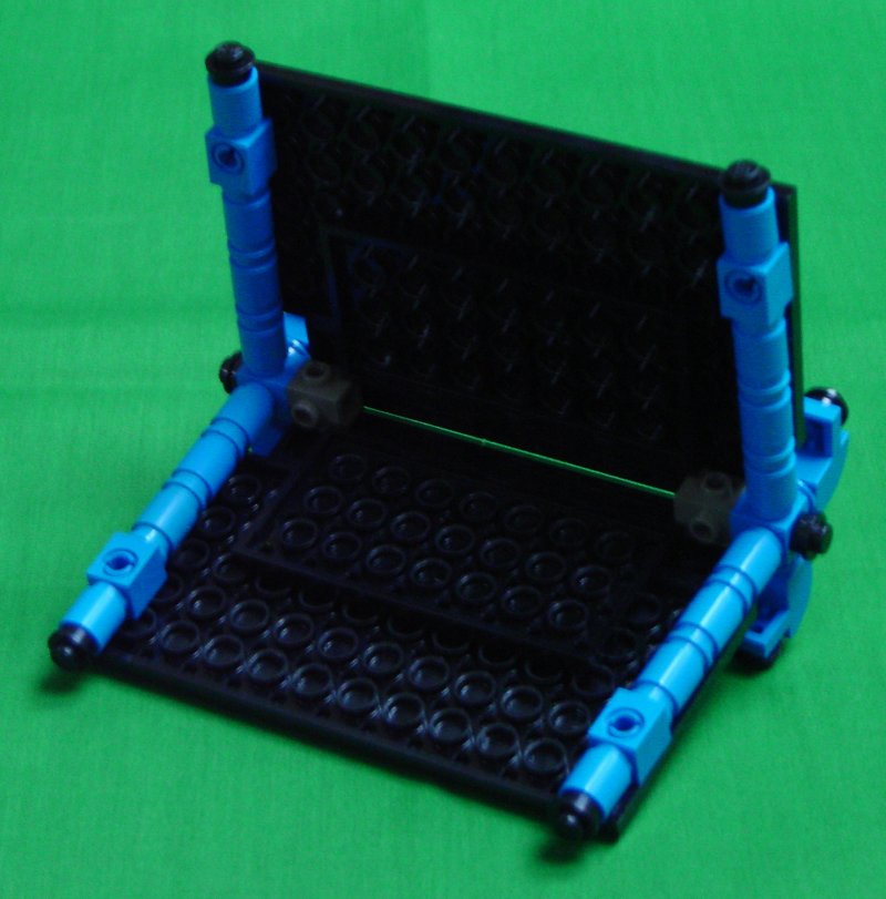 blue_hut_roof.jpg