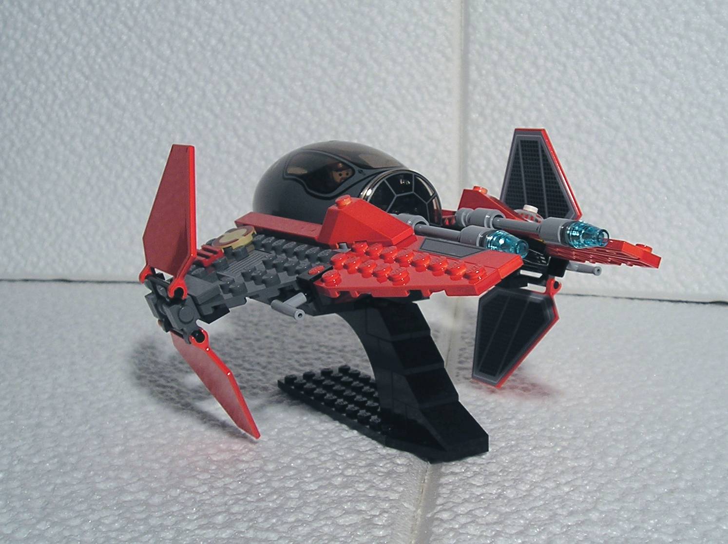 obi-wan_jedi_starfighter_07.jpg