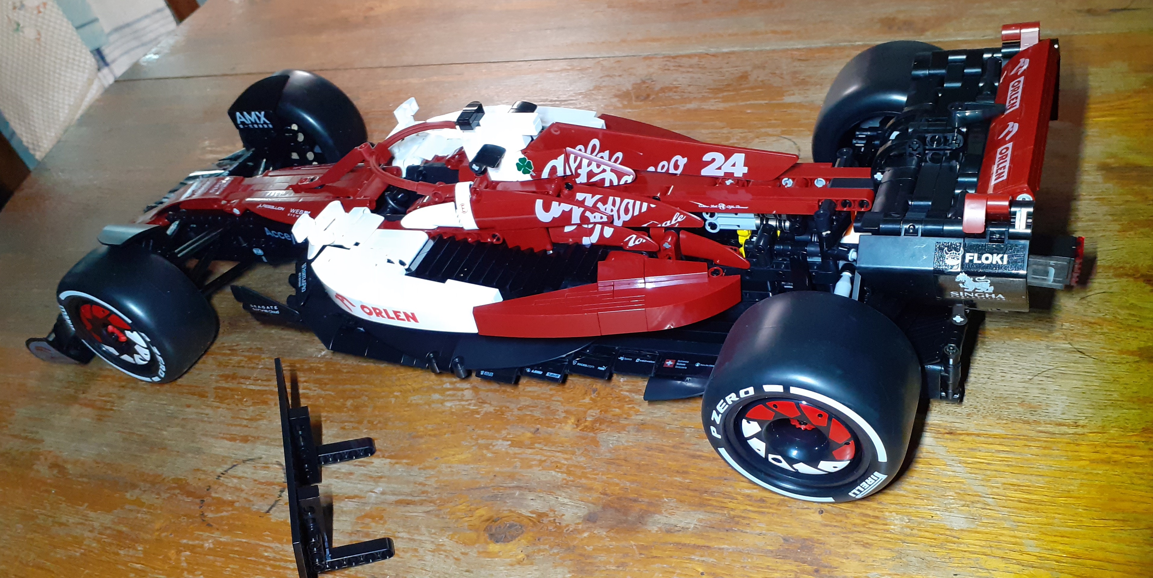 alfa_romeo_orle_c42_2.jpg