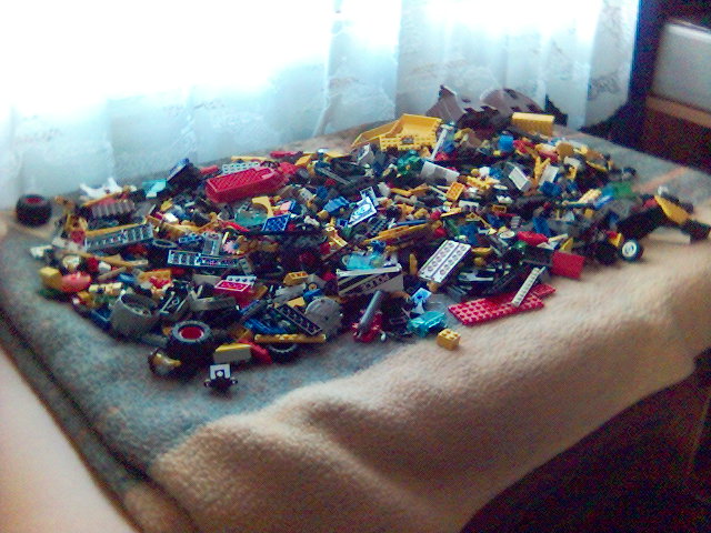 lego2.jpg