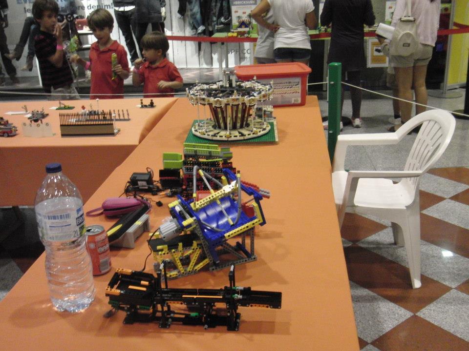 000_10557_520187488010643_1702960488_n.jpg