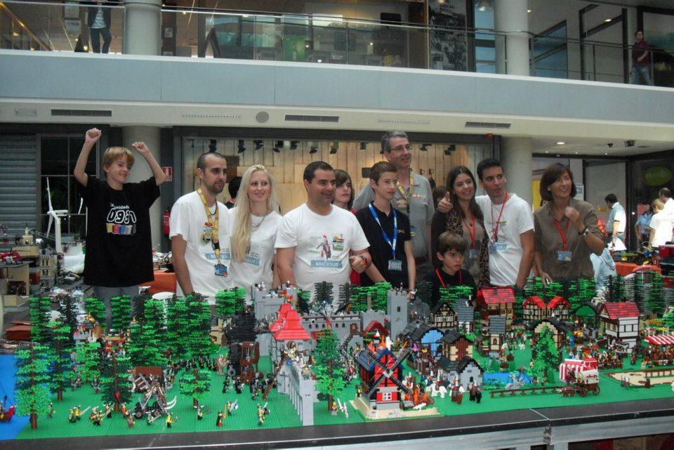 000_527390_527891670573558_1657270706_n.jpg