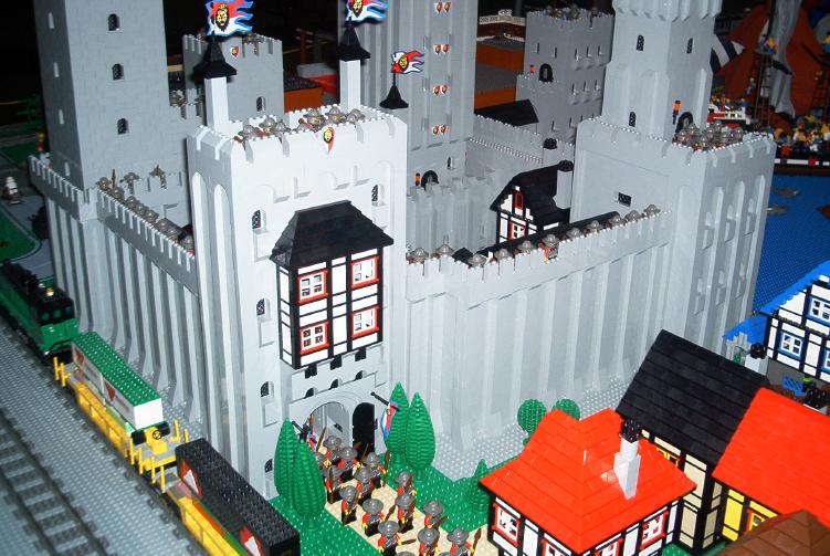 lionsrestcastle06.jpg
