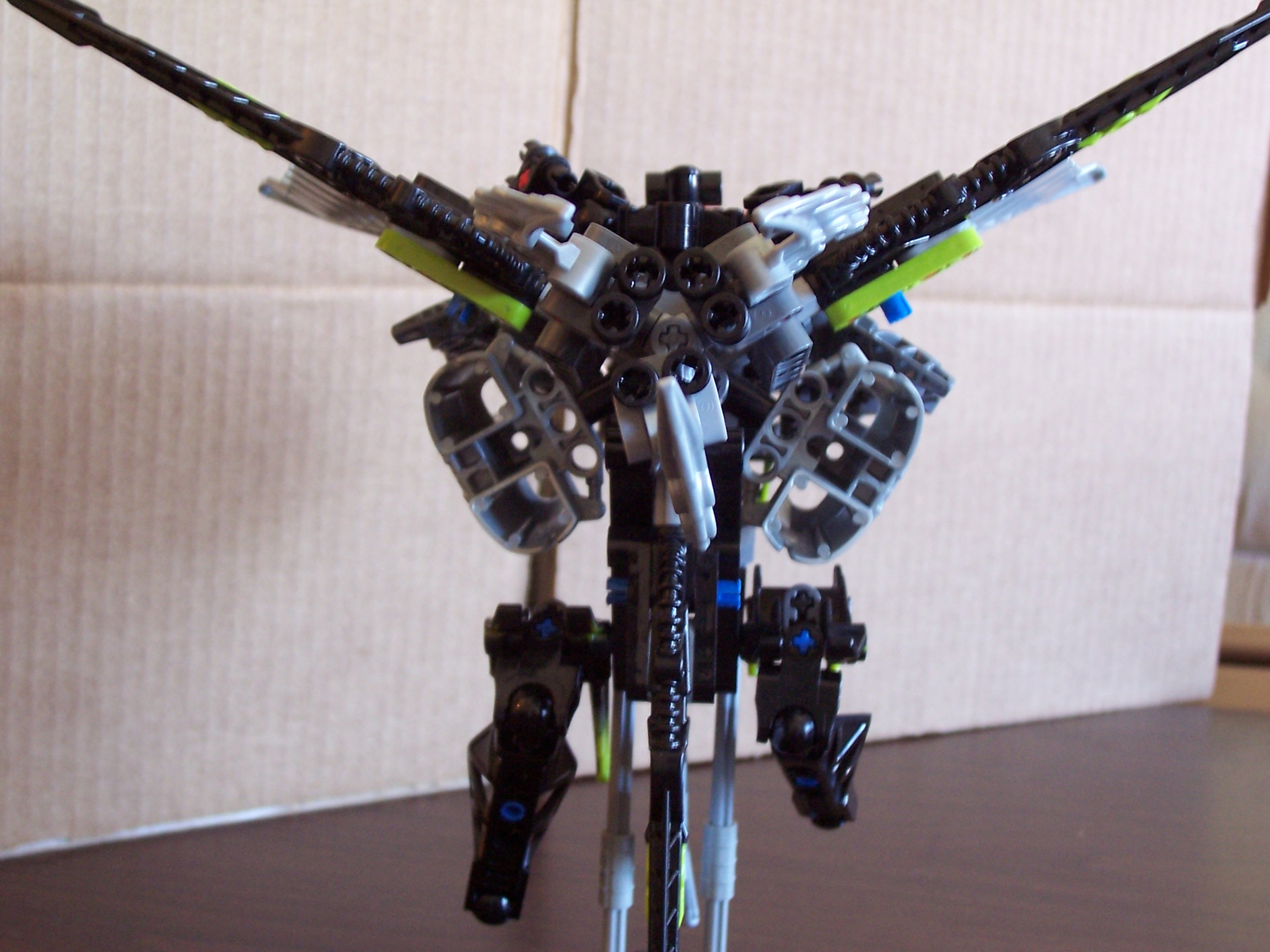 bionicle_trifighter_11.jpg