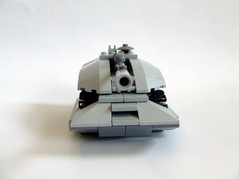 tiny_grey_tank_03.jpg