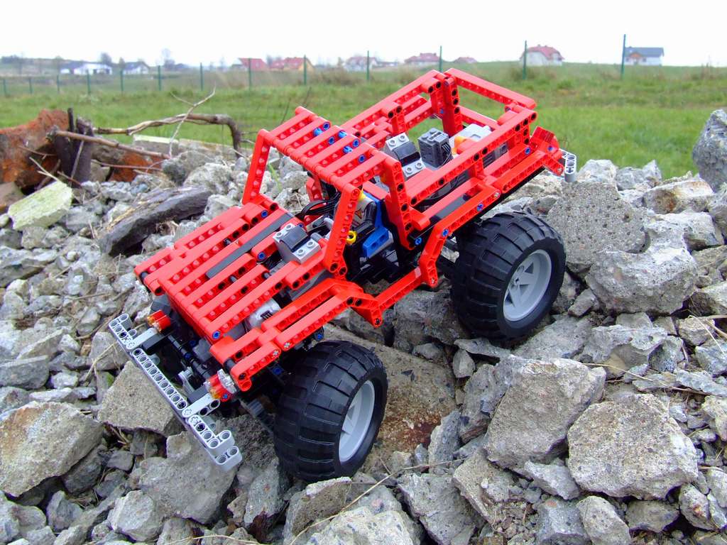 red_offroad_mk_iii_05.jpg