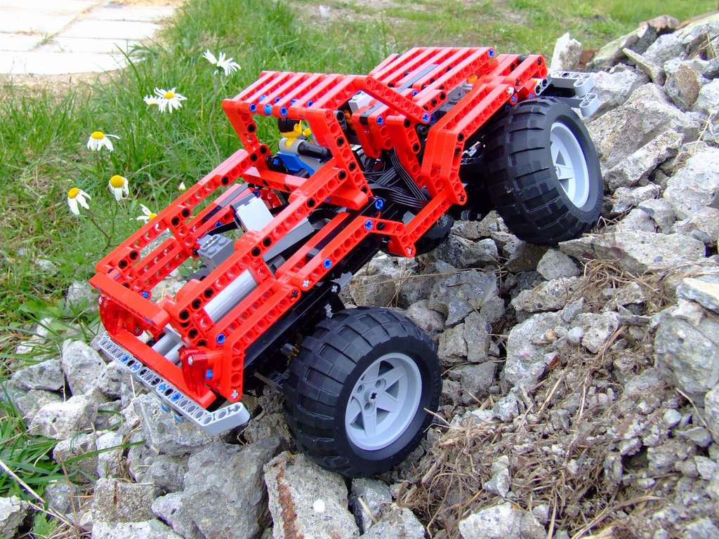 red_offroad_mk_iii_06.jpg