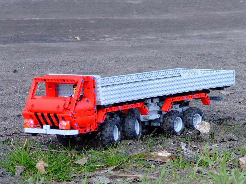 truck8x4_11.jpg