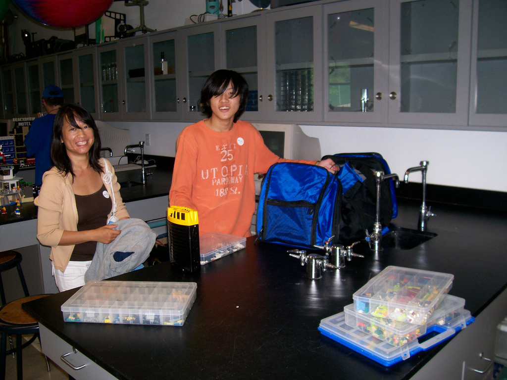 01_karlong_packing_up.jpg
