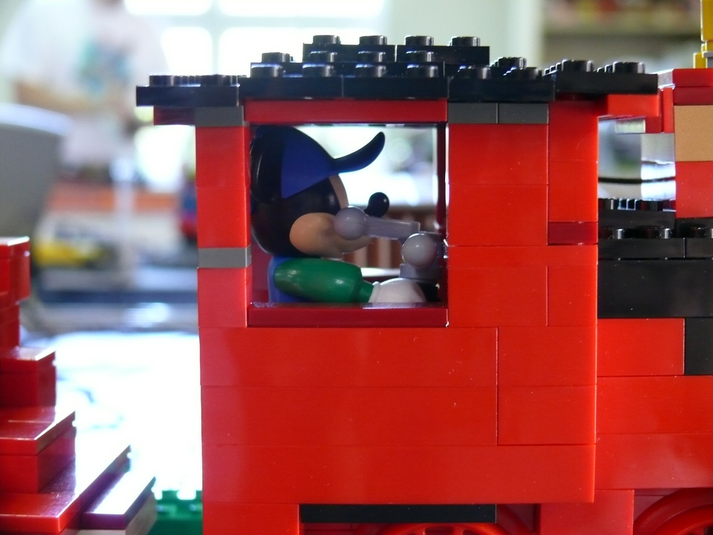 12_mickey_at_the_controls.jpg