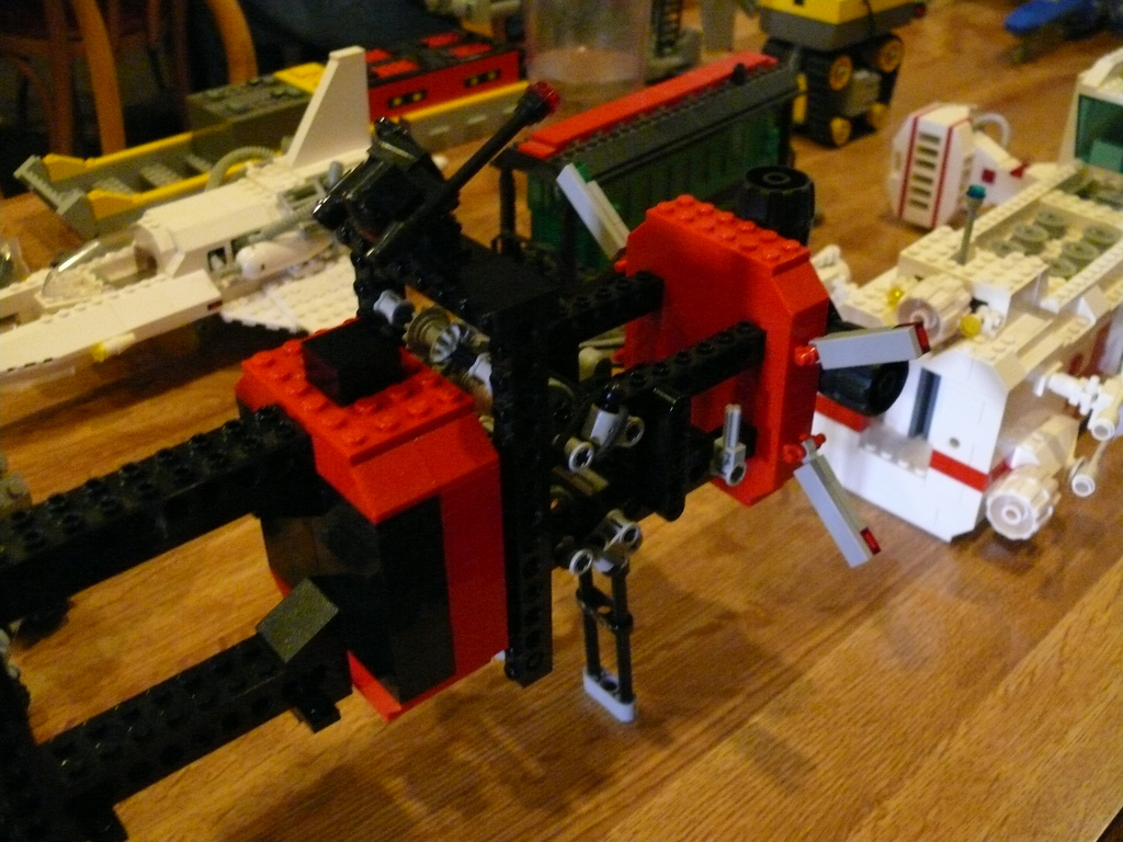 07_justins_big_cargo_ship_rear.jpg