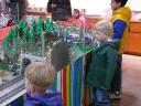 2008-01-05_02_kids_enjoying_the_show.jpg