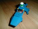 blue02.jpg