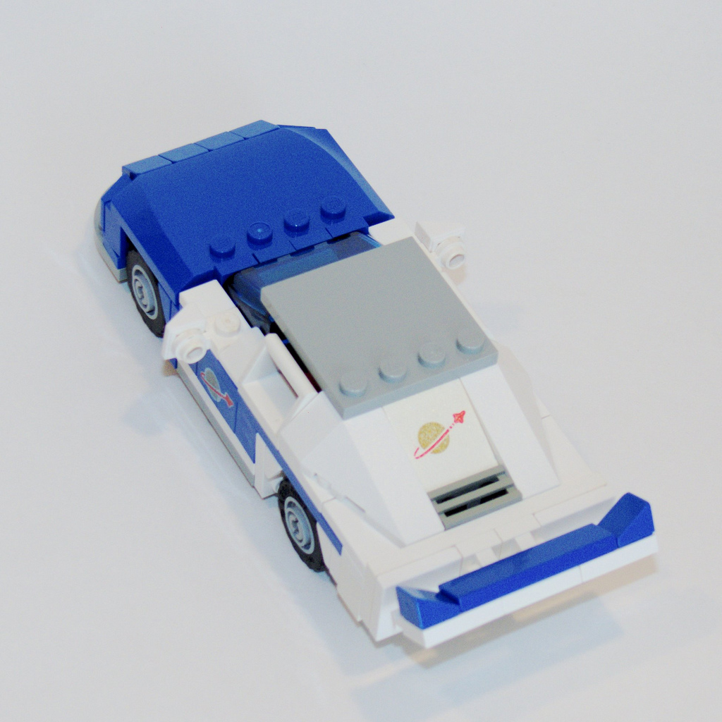 5_classic_space_nascar_top_rear.jpg