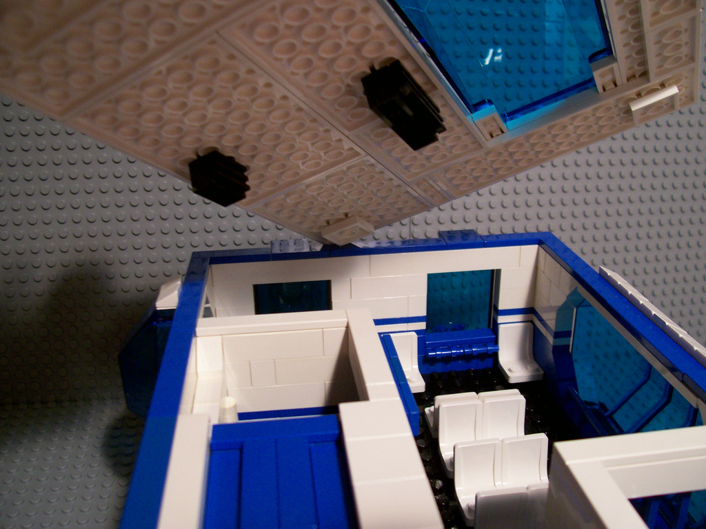 17_roof_up.jpg