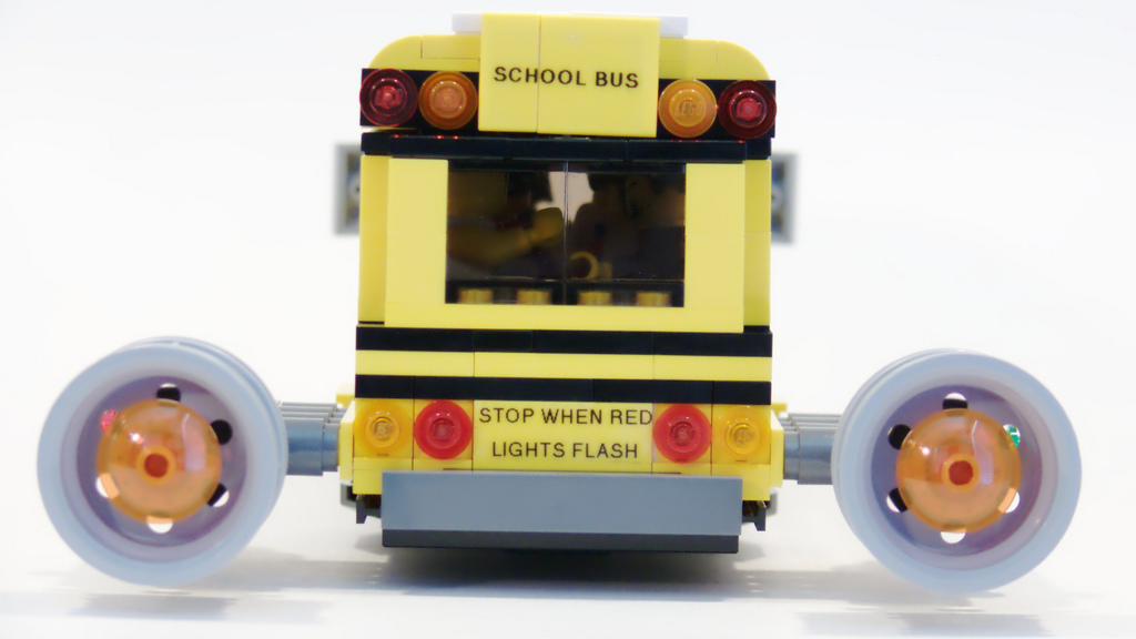 04_lunar_school_bus_rear.jpg