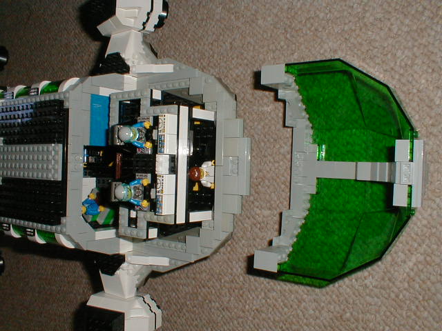 10cockpit-open.jpg