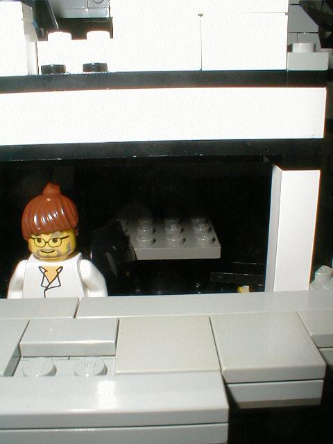 14under-cockpit-lounge-3.jpg