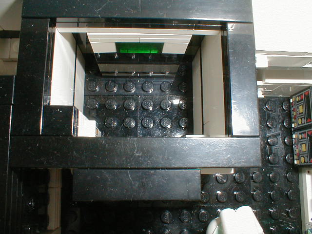 33airlock-closed.jpg