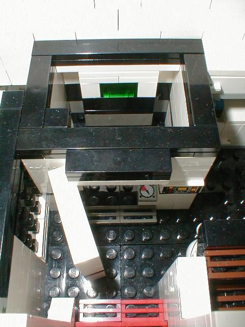 34airlock-open.jpg