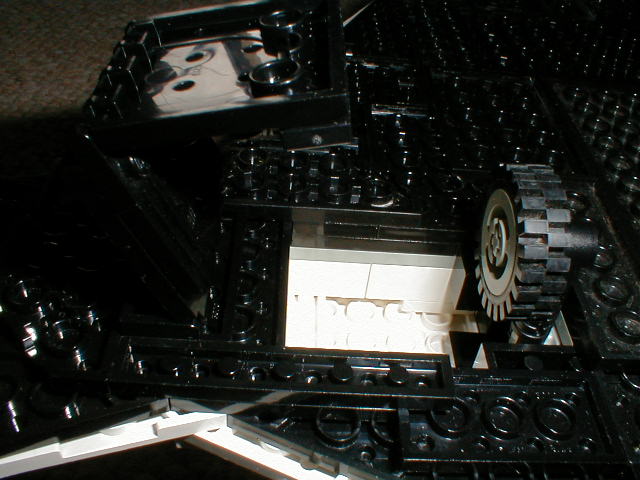 22shuttle-main-gear-folding-1.jpg