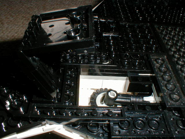 23shuttle-main-gear-folding-2.jpg