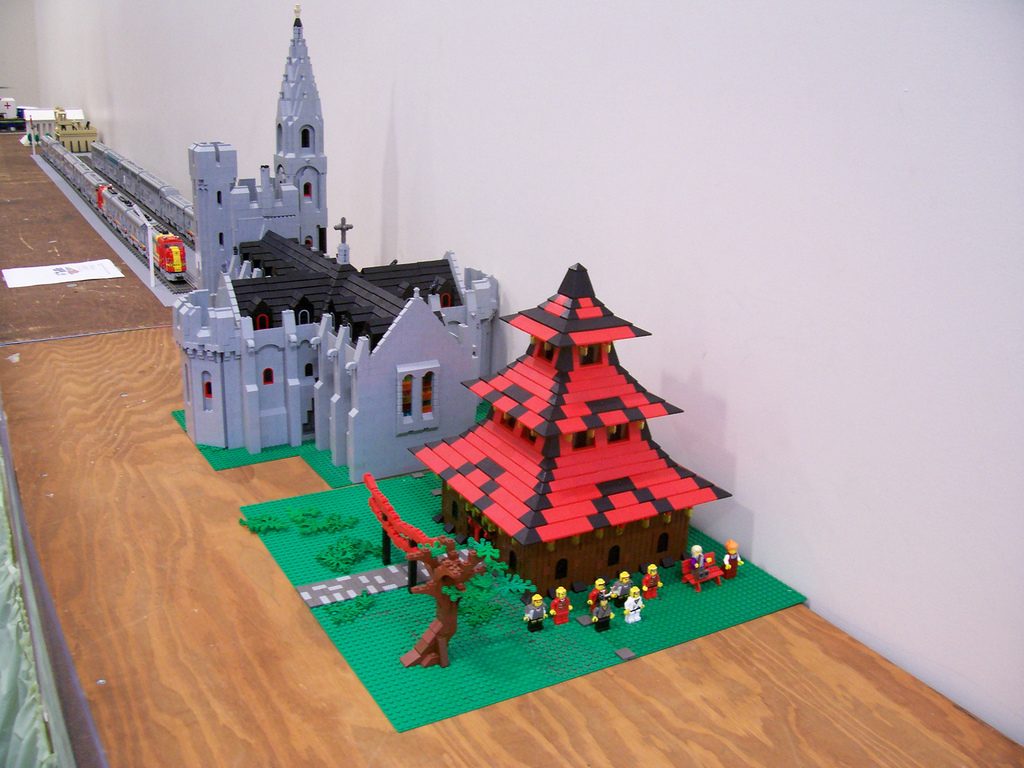 46_pagoda_and_cathedral_by_paul.jpg