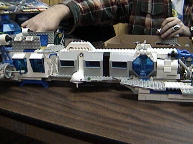 04_ship_profile.jpg
