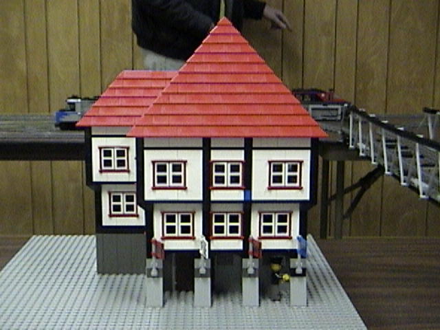 27_katie_half_wood_house.jpg