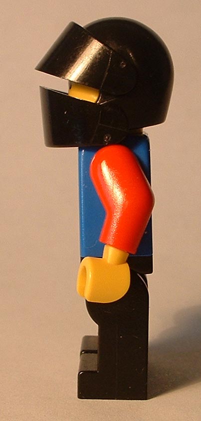 helmet5b.jpg
