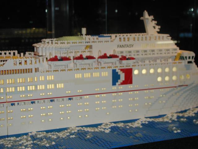legoship02.jpg
