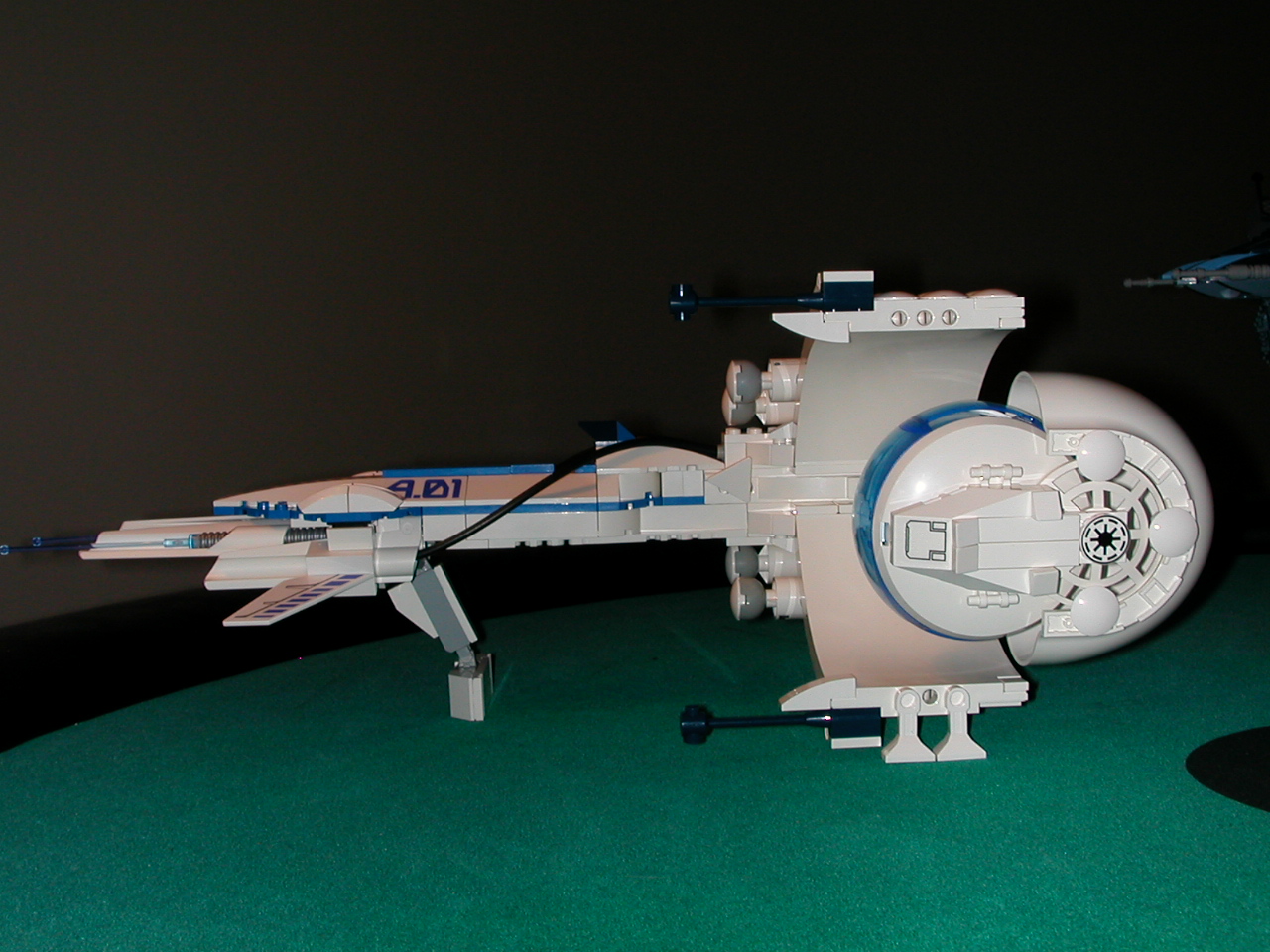 white_pod.jpg
