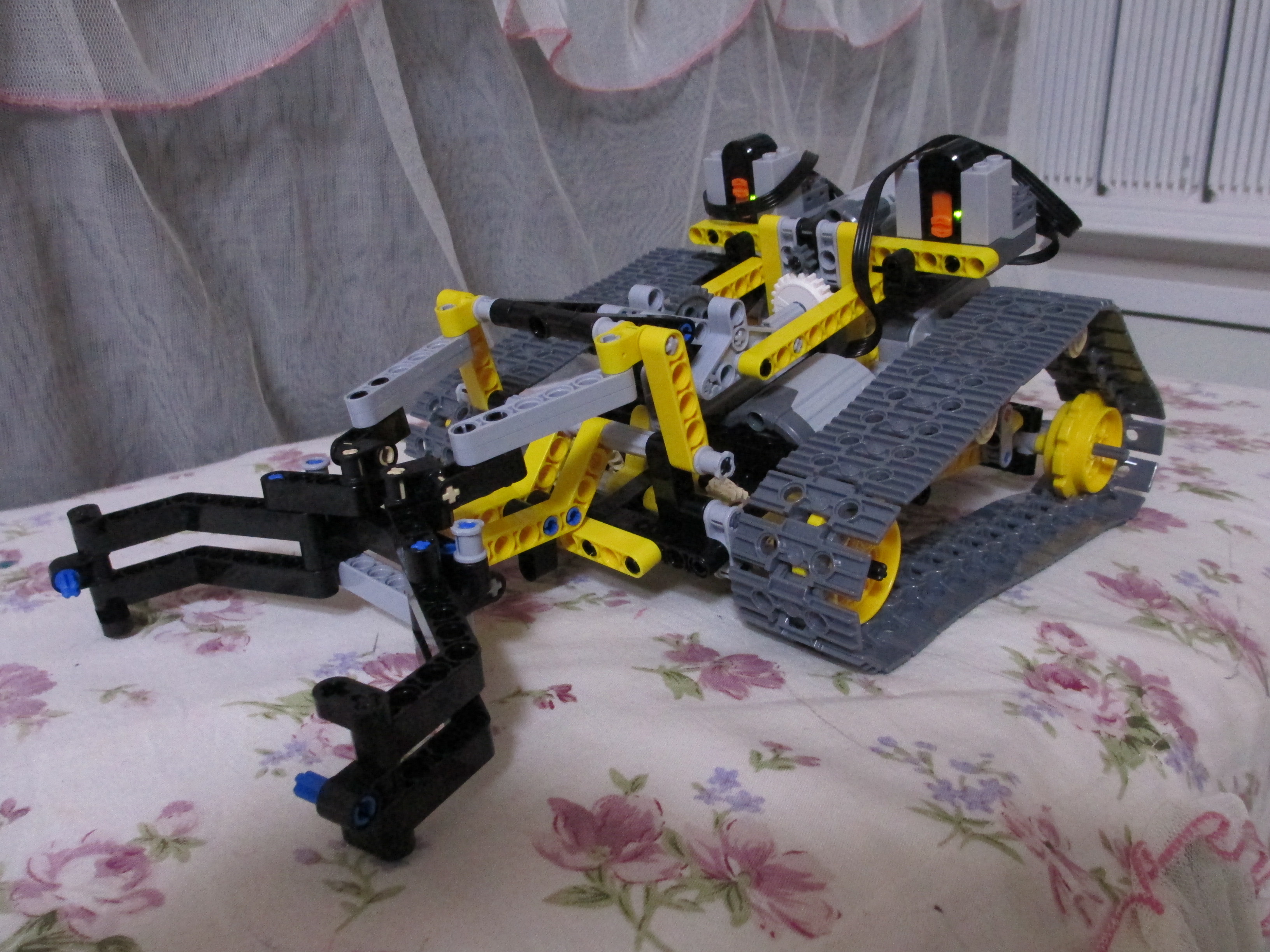8275b.jpg
