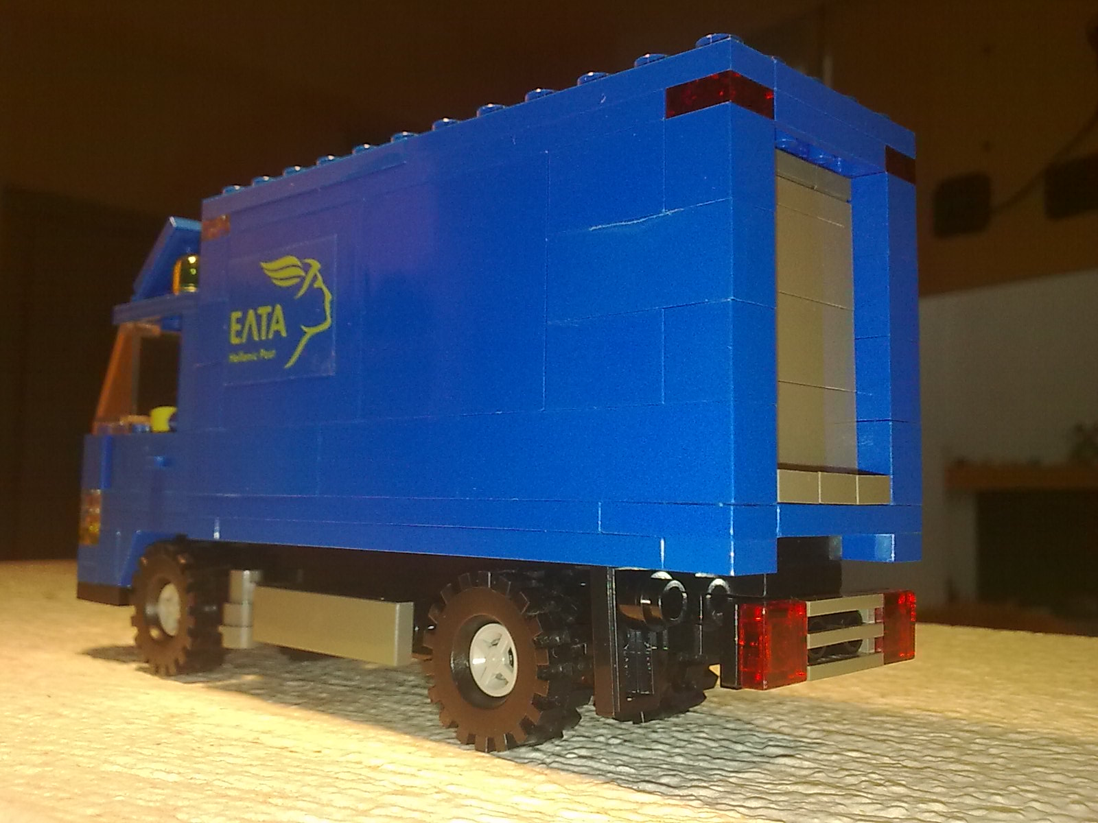 06e_moc_-_greek_post_truck.jpg