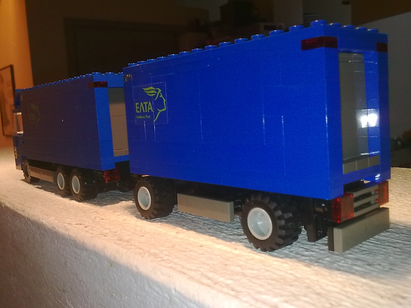 07b_moc_-_greek_post_truck.jpg