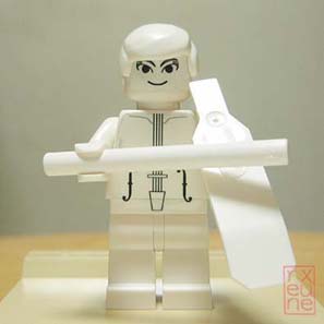 07white_violin.jpg
