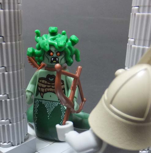 the_palace_of_medusa03.jpg