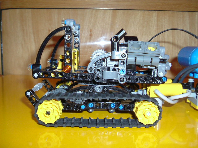 2006_0414image0004.jpg