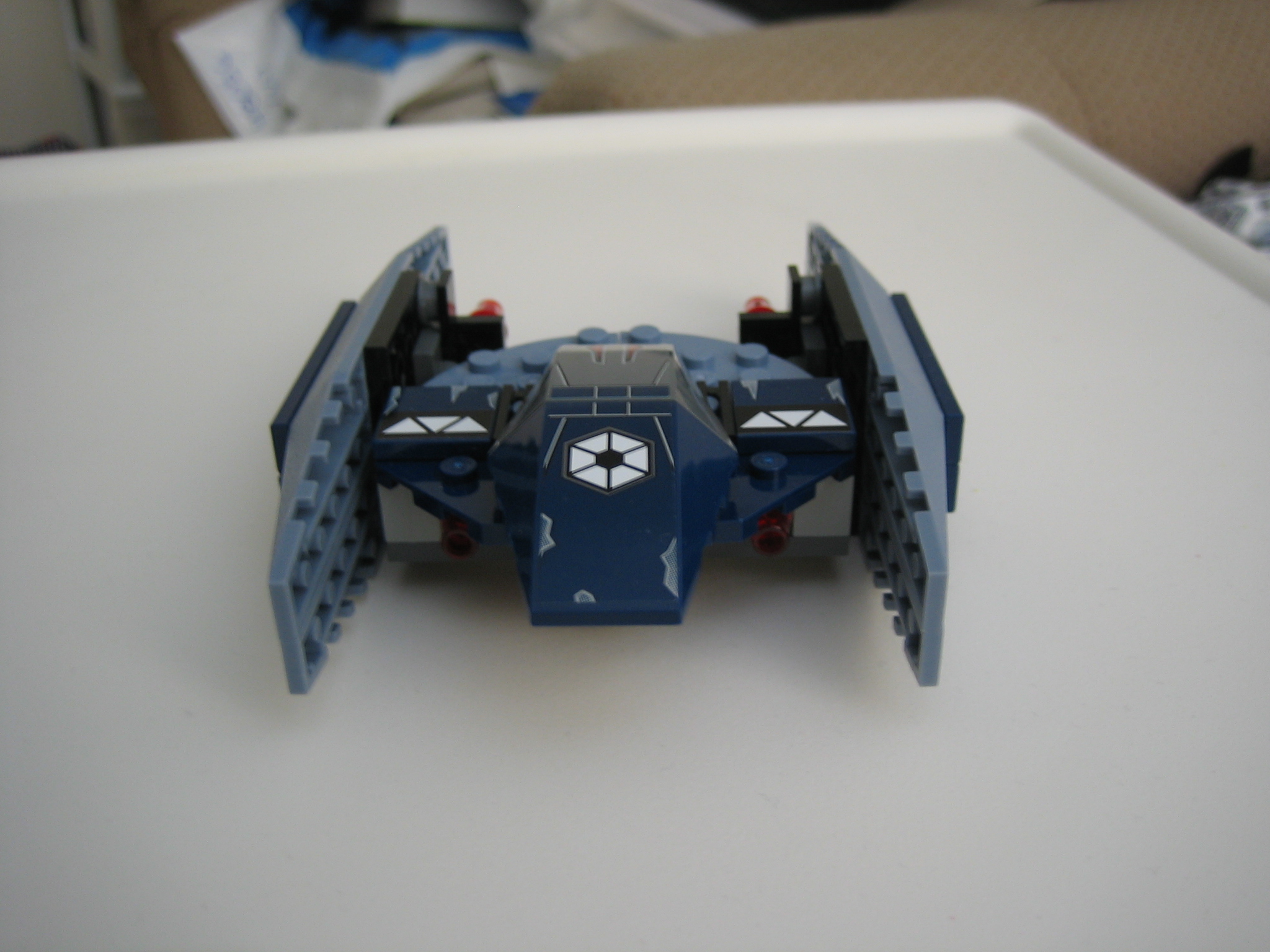 7256_03.jpg