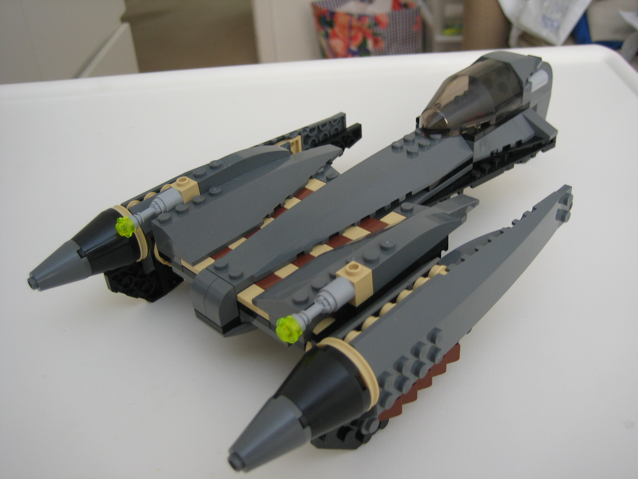 7656_01.jpg