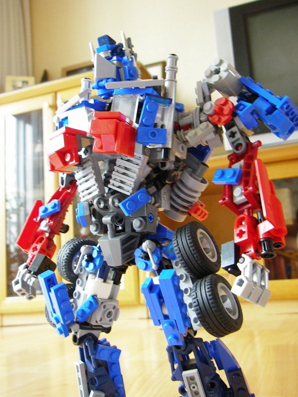 optimus_1.jpg