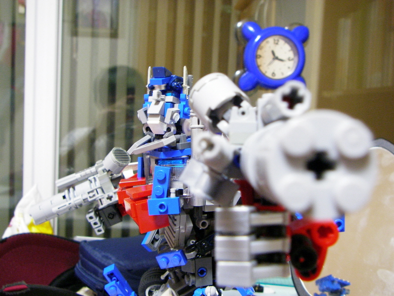 optimus_4.jpg